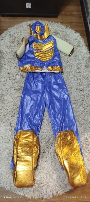 Продам    новогодний костюм