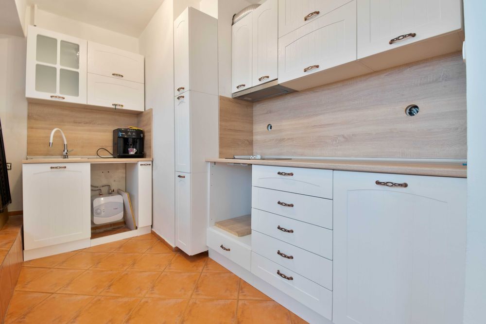 Продава се Двустаен апартамент в София, Стрелбище - 96 кв.м за 3428 €/кв.м - Снимка #2