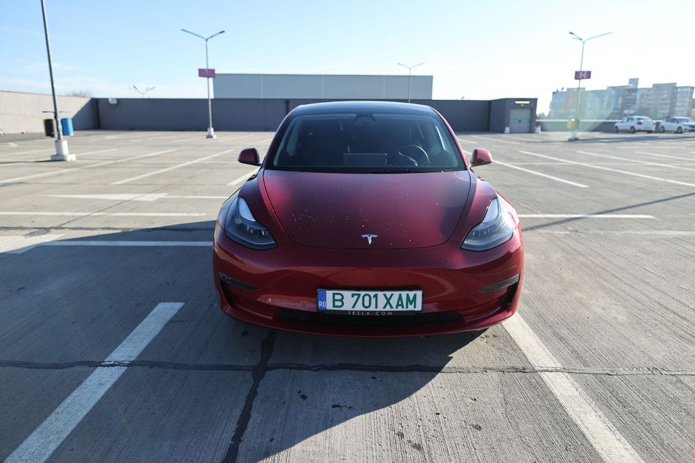 Tesla Model 3 - Long Range AWD leasing