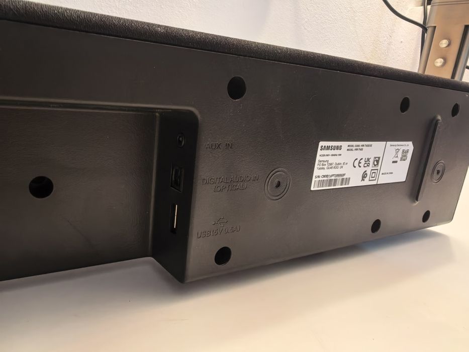 Soundbar Samsung HW T400 XE cu bluetooth NFC USB Optical AUX