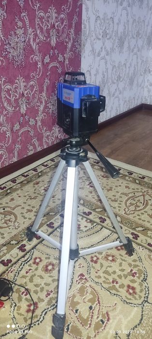 Лазерный нивелир