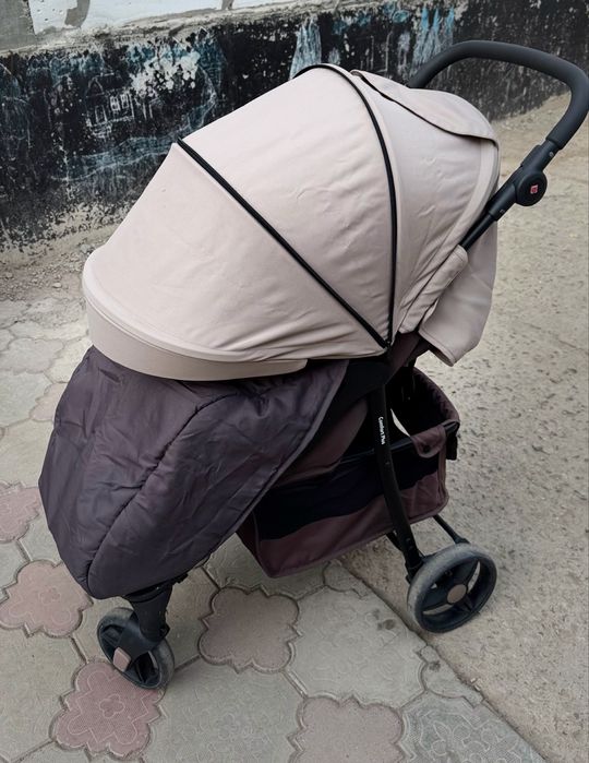 Продаю детскую коляску