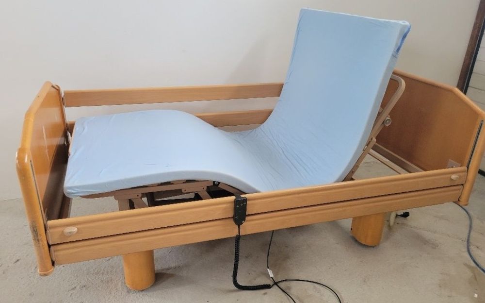 Pat medicinal cu telecomanda