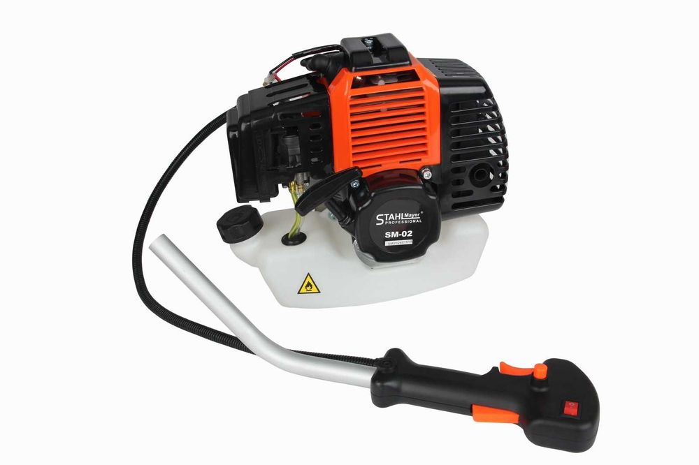 Бензинов Тример STAHLMAYER 74 Куб.НЕМСКИ с Аксесоари