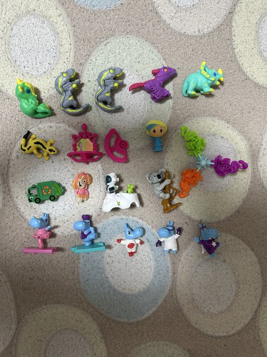 Игрушки из киндера