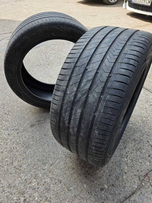 Гуми kumho 275/40/19 2бр