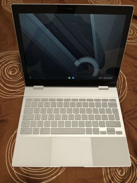 Лаптоп Google Pixelbook i7 16GB RAM 512 SSD touchscreen