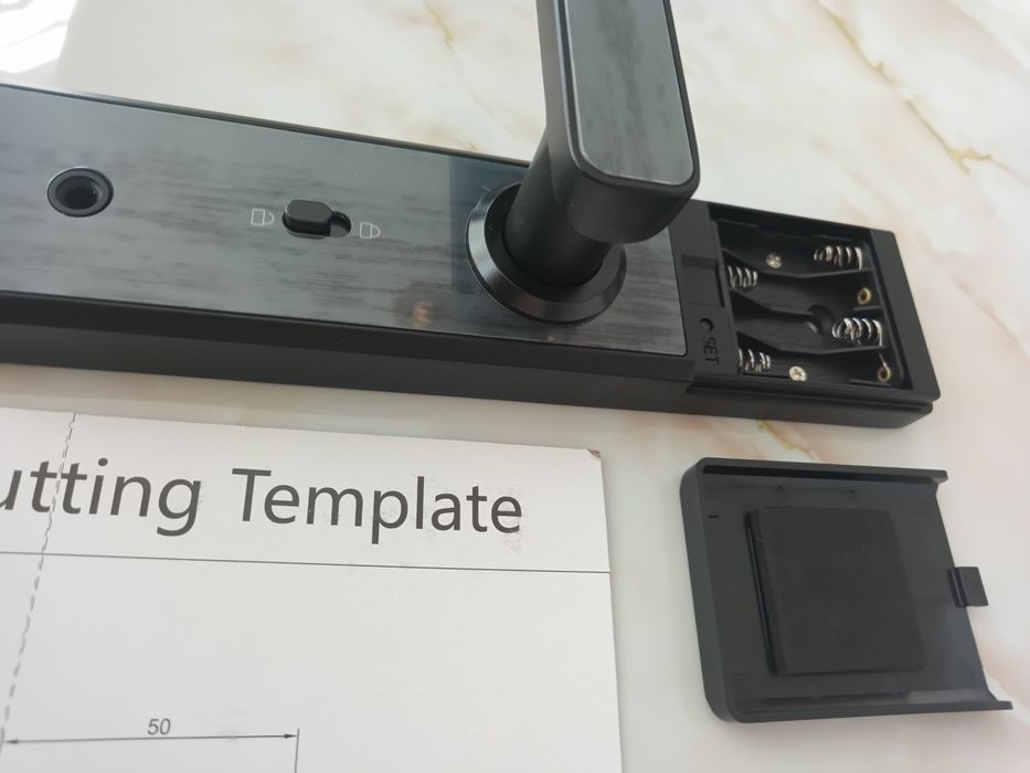 Брава - отключване с пръстов отпечатък