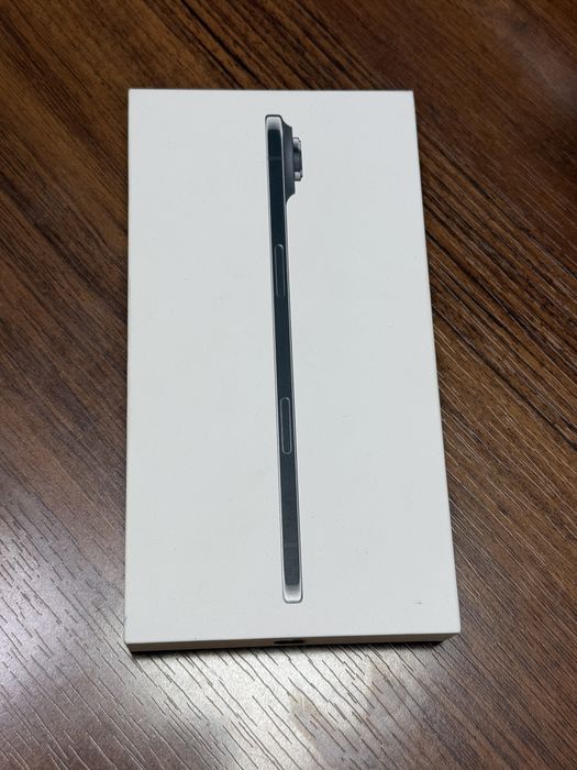 iPhone Air Space Black 256GB Qora
