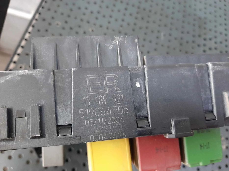 panou sigurate  opel vectra c  1.9 cdti z19dth 13189921 519064505