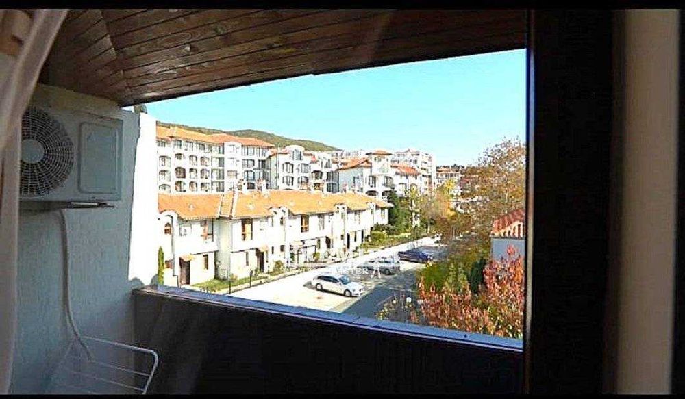 Продава се Двустаен апартамент в Свети Влас - 79 кв.м за 1266 €/кв.м - Снимка #3