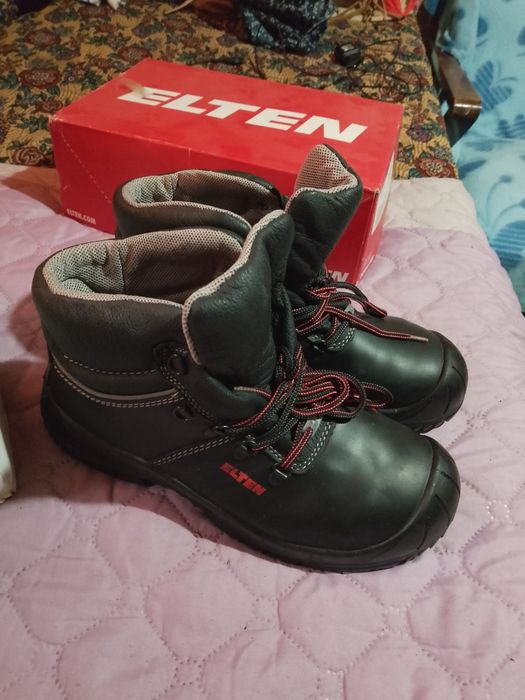 работни обувки Elten 44номер