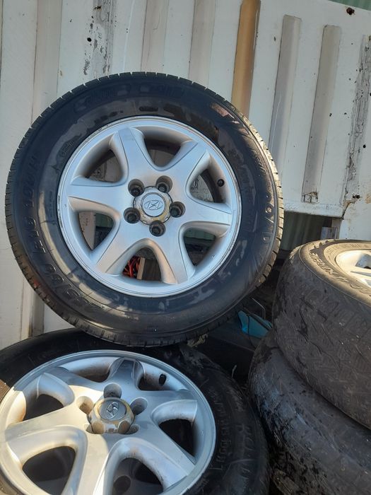 Оригинални джанти с гуми  за  Hyundai  Tucson, KiA,mazda ,и друг