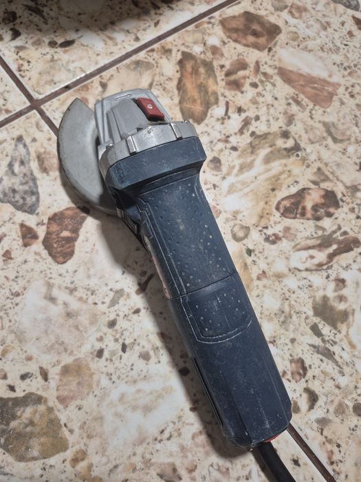 Polizor unghiular Bosch