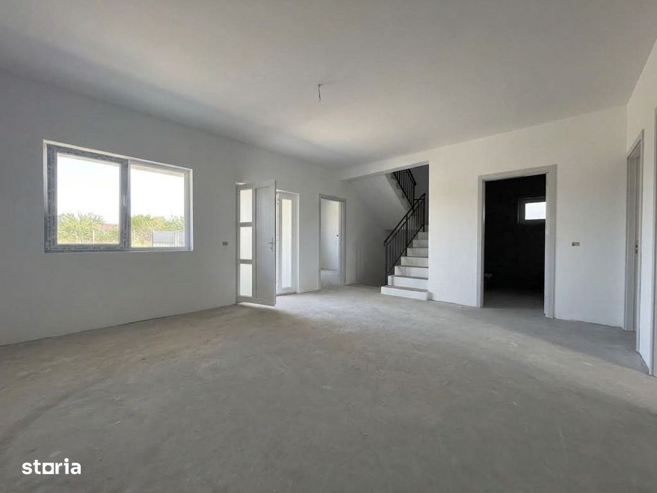 Casă P+M cu 6 Camere - Lumina | ZONĂ CENTRALĂ