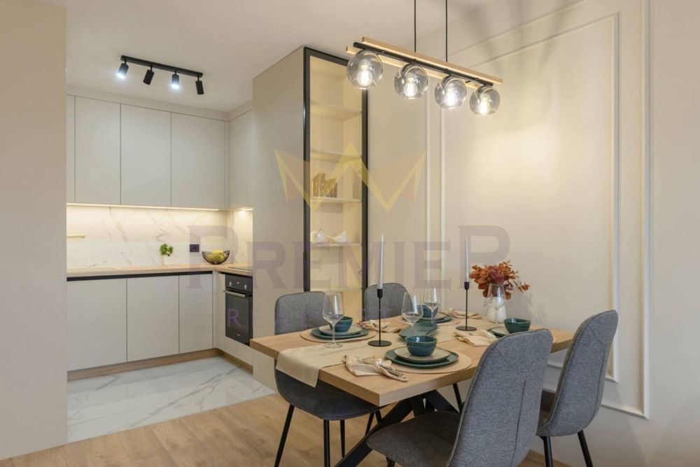 Дава се под наем Двустаен апартамент в Варна, Цветен квартал - 63 кв.м за 1000 € - Снимка #1