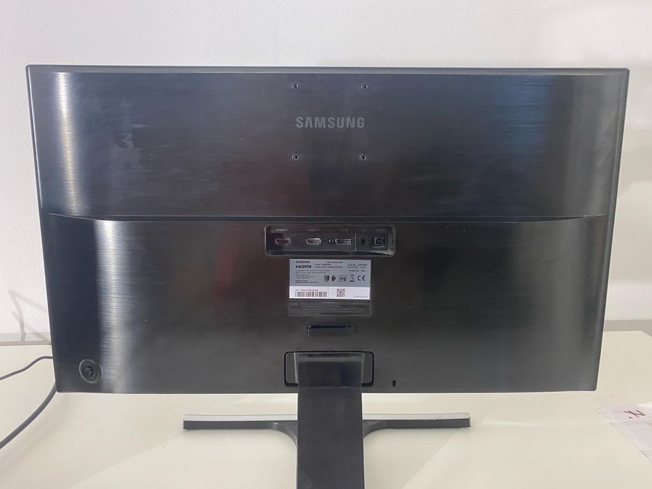 3 Buc Samsung LU28E570DS Monitor Gaming LED 28 inch, UHD, HDMI, D Port