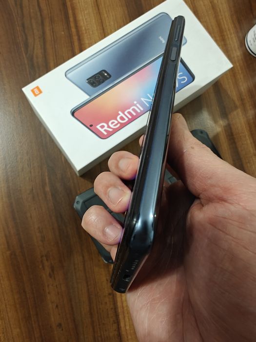 Продам Redmi Note 9S
