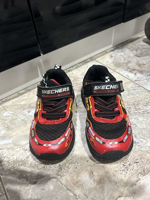 Маратонки Skechers