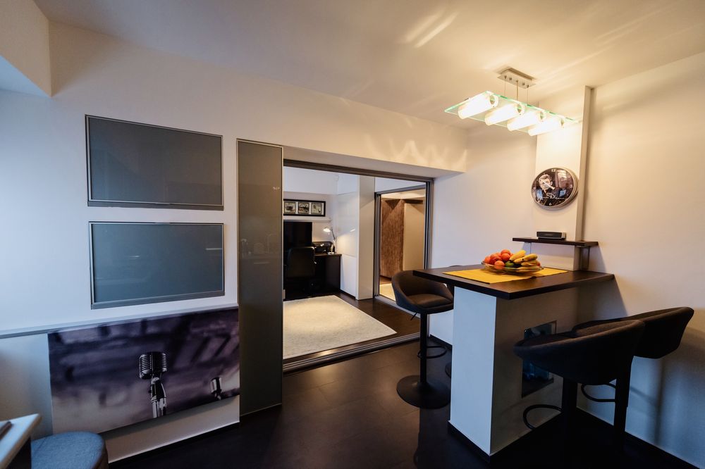 Apartament 3 camere ultracentral Primarie | 3-room rental apartment ultra-central