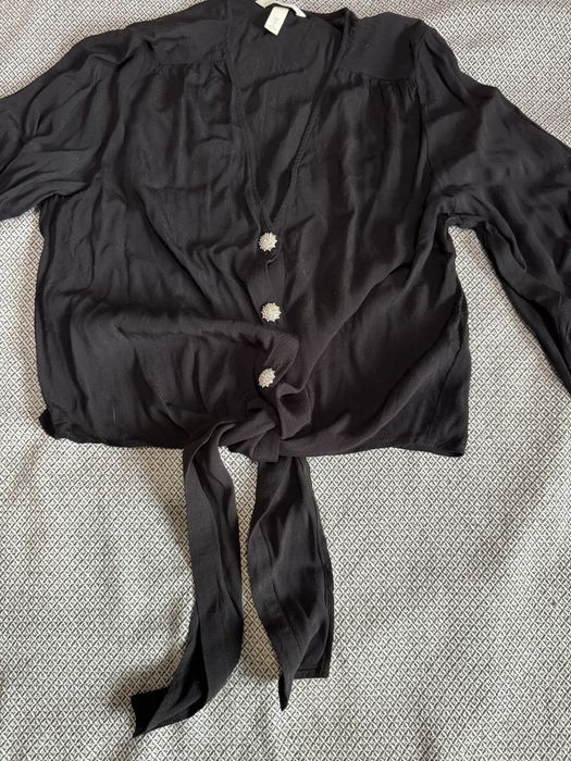 Блузка черная H&M