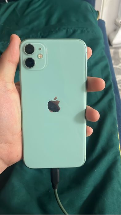 айфон 11 сатылады