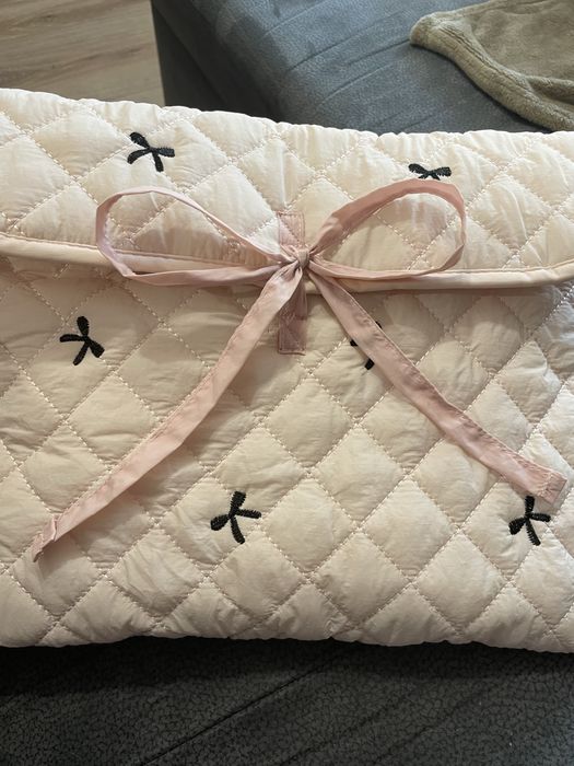 Калъф за лаптоп - розов с панделка