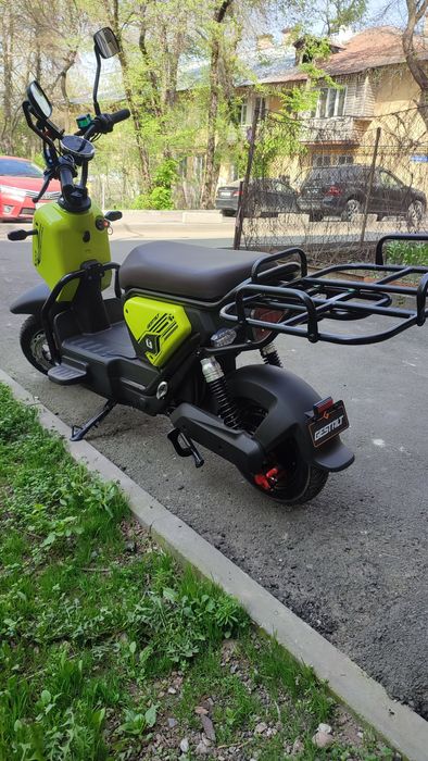 Электроскутер 007