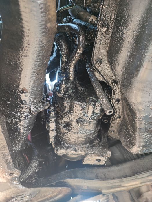 ИЗМИВАНЕ на двигатели отдолу