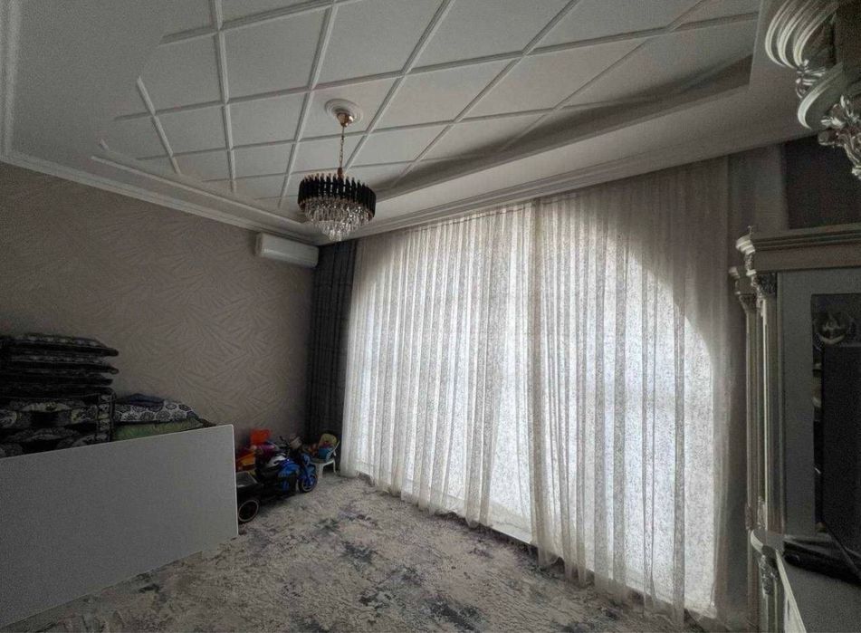 Продается 4 комнатная квартира Паркентский Мирзо Улугбек