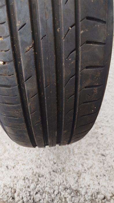 2 anvelope vara 215/60/r16