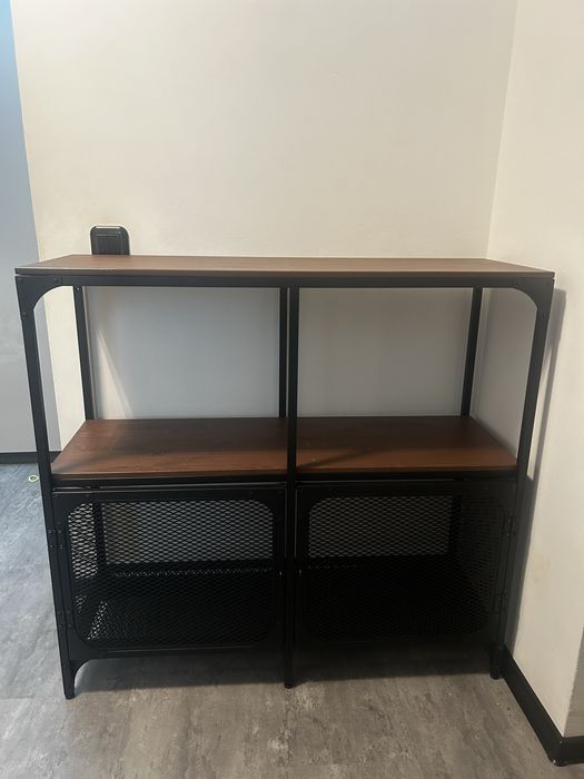 Etajera Ikea ca noua