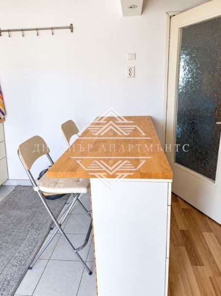Продава се Двустаен апартамент в Бургас, Център - 61 кв.м за 2607 €/кв.м - Снимка #5