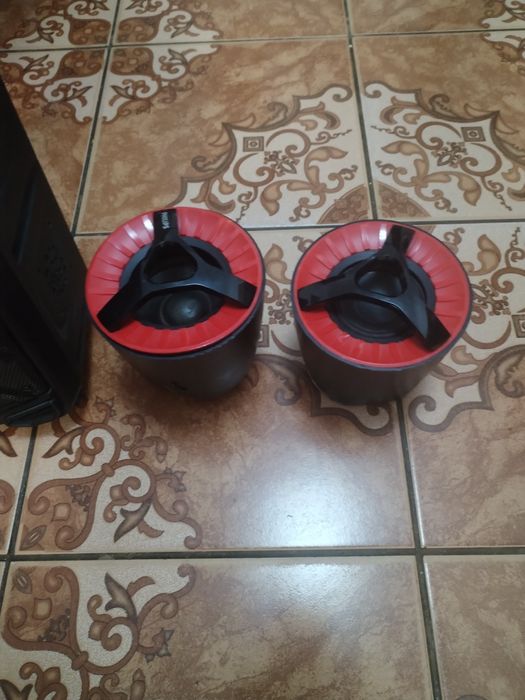 Boxe blutot funcționale