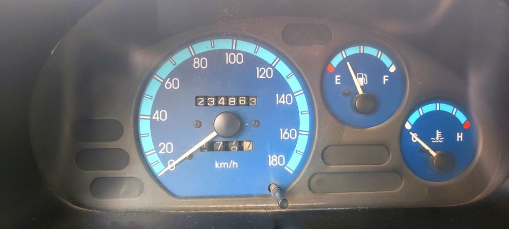 Матиз бест 2010 сотилади