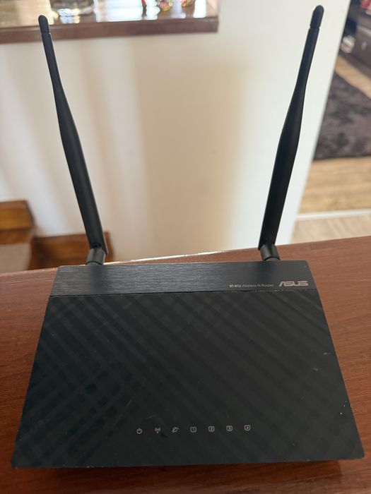 Router Asus RT-N12 Wireless N