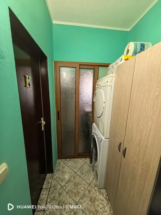 Апартамент двустаен преустроен на тристаен