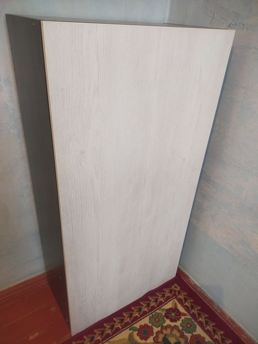 продам шкаф подвесной + полка к нему