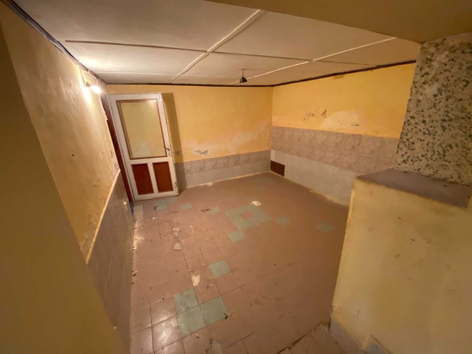 Продава се Къща в Пловдив, Център - 252 кв.м за 913 €/кв.м - Снимка #3