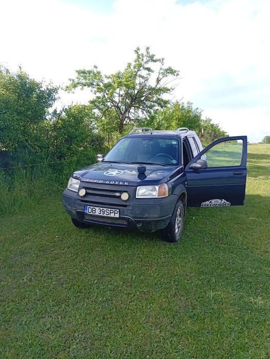 Vând Land  Rover