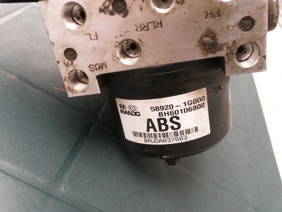 pompa abs hyundai accent 2007