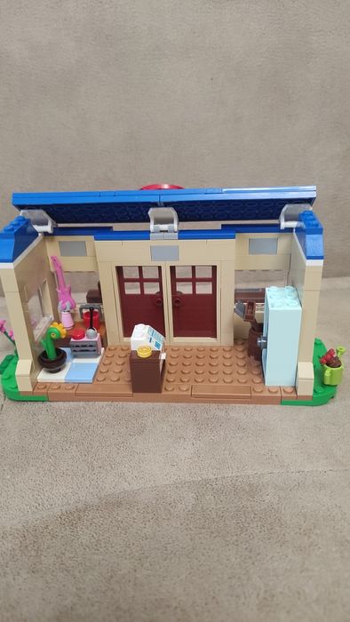 LEGO Animal Crossing 77050 - Том Нук и Роузи 535 части