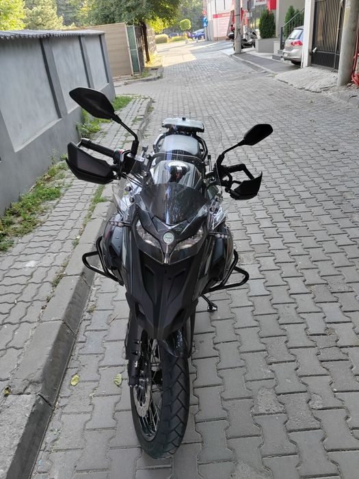 Vand Benelli TRK 502 NOU! 1300 km