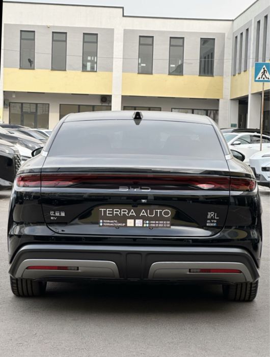 BYD Han L 2025 3 Позиция в наличаи от Terra Auto