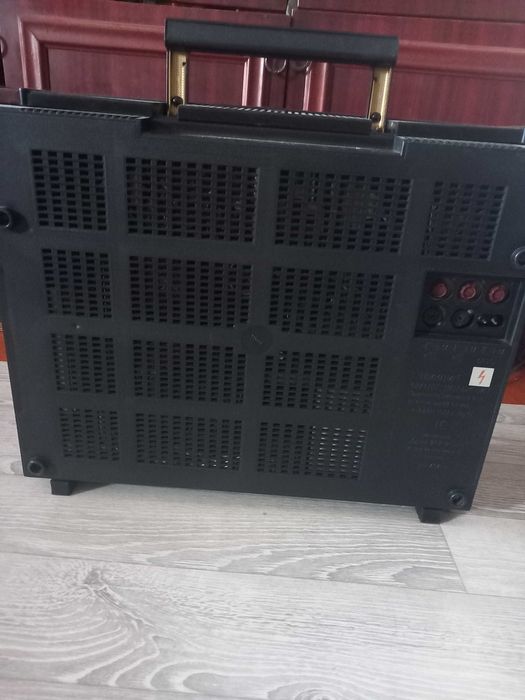 Катушечный магнитофон "Сатурн 202"