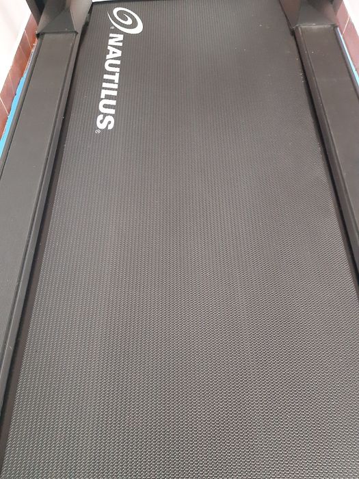 Banda alergare Nautilus T628