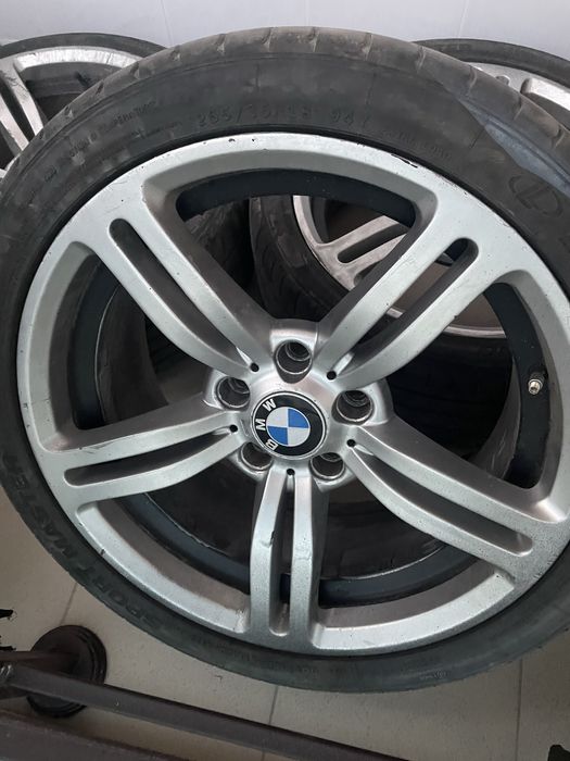 Диски с летней резиной р18