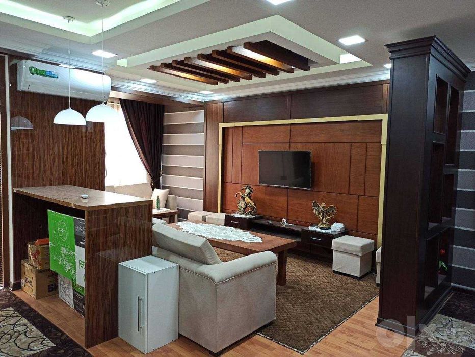 Андижон шахар, Бобиршох 11. 3/3/5.  60 кв. Мўлжал: Наврўз Моол.63000 $