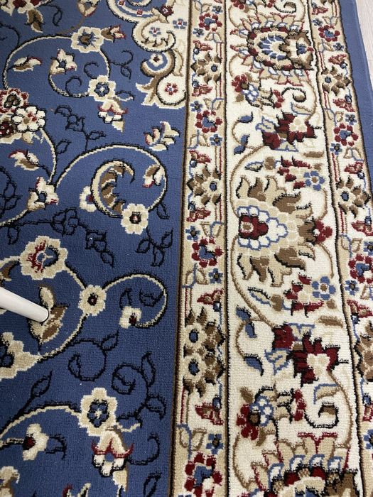 Ковер 5*3 в хорошем состояние