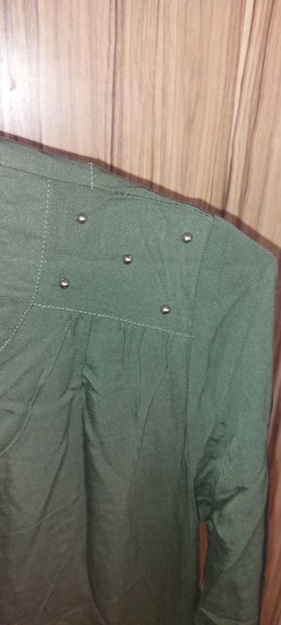 Продам новое женское платье.